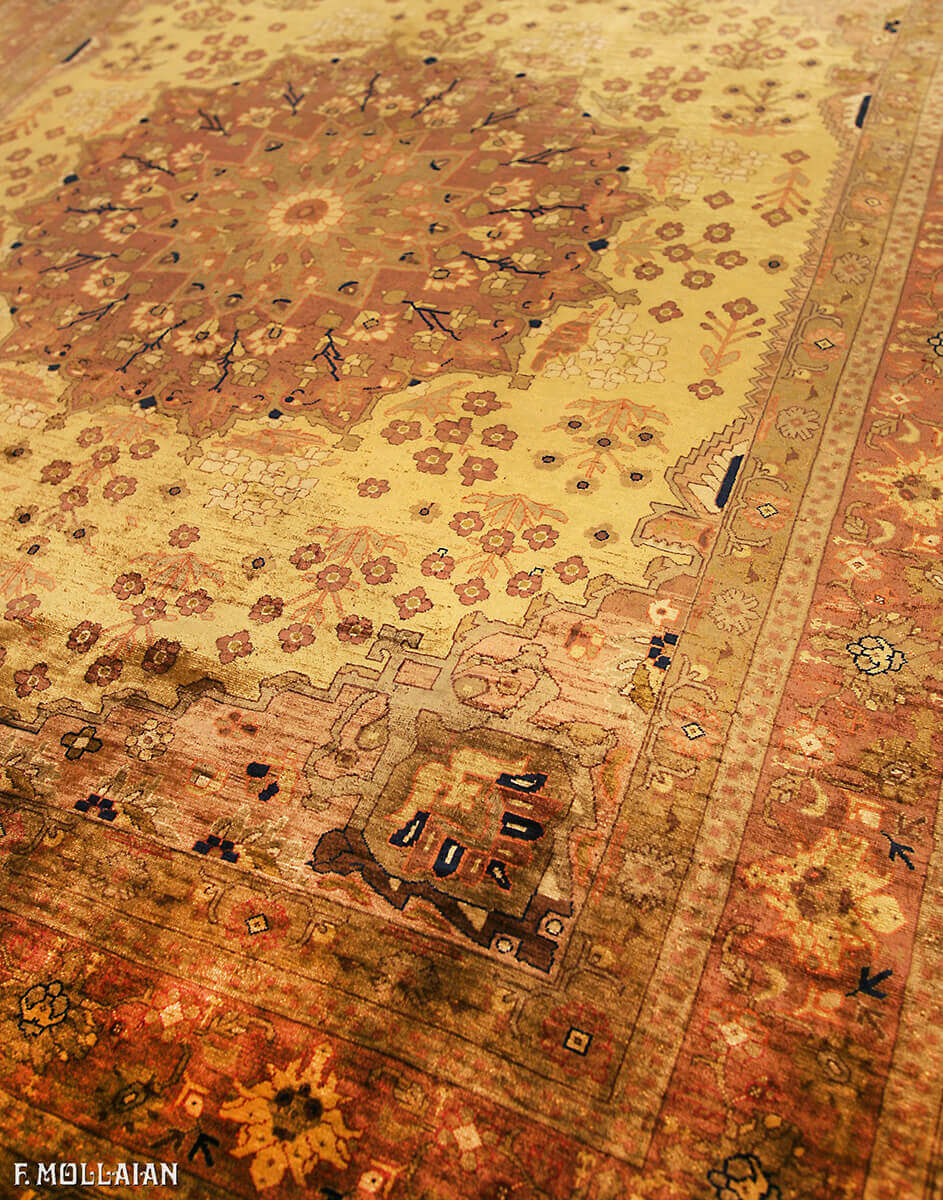 Antique Persian Heriz Silk Rug n°:19810856